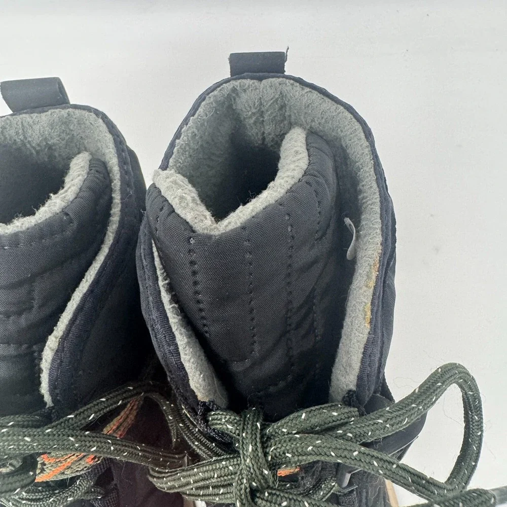 Chaco Borealis Quilt Waterproof Boots Black JCH107466 Women's Size‎ 9